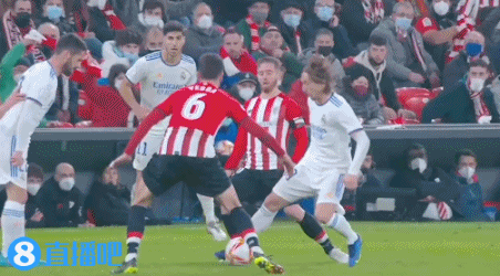 泰州队门将戴曜城谈苏超夺冠：我们值得冠军，泰州人民过年了