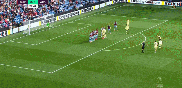 罗马推出黑胶唱片版队歌：限量版售价49.9欧，普通版19.9欧