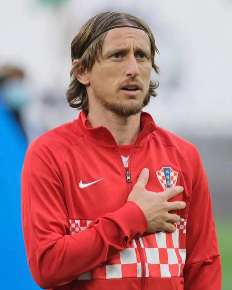 哈登成为NBA历史上第四位36岁后仍能砍下55分+的球员