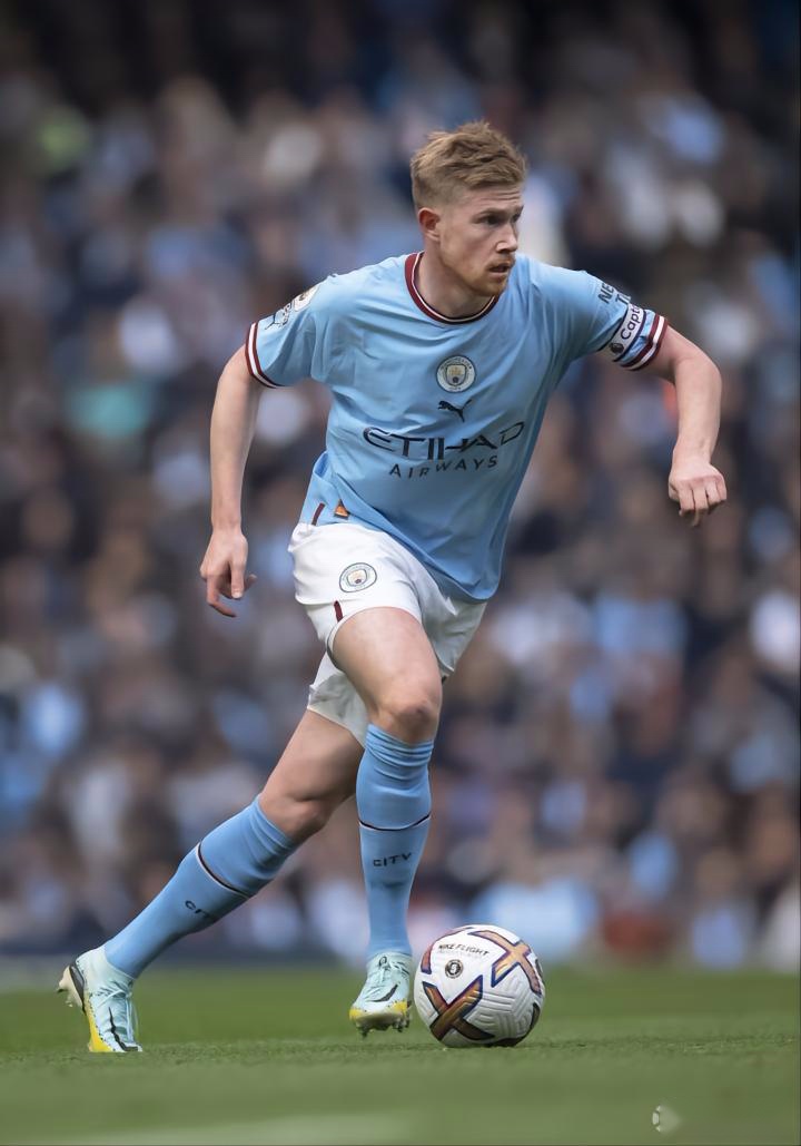 3分22秒，迪亚斯打破自己的哥伦比亚球员欧冠最快进球纪录